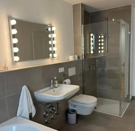 Moderne 4-zimmer In Ffm Francoforte sul Meno